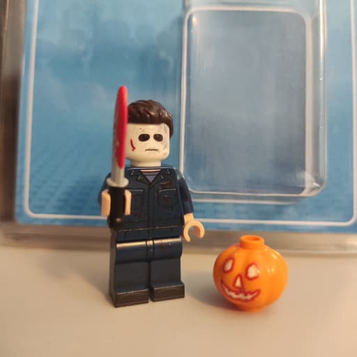 Michael Myers (The Silent Slasher) - John Carpenter Halloween Horror